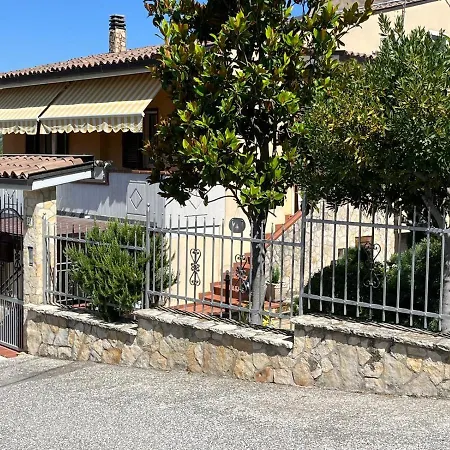 Villa La Casa Di Panfilo *