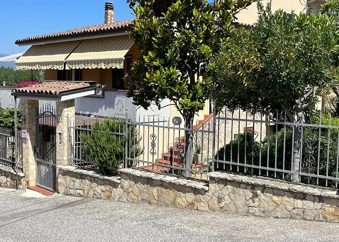 Villa La Casa Di Panfilo *